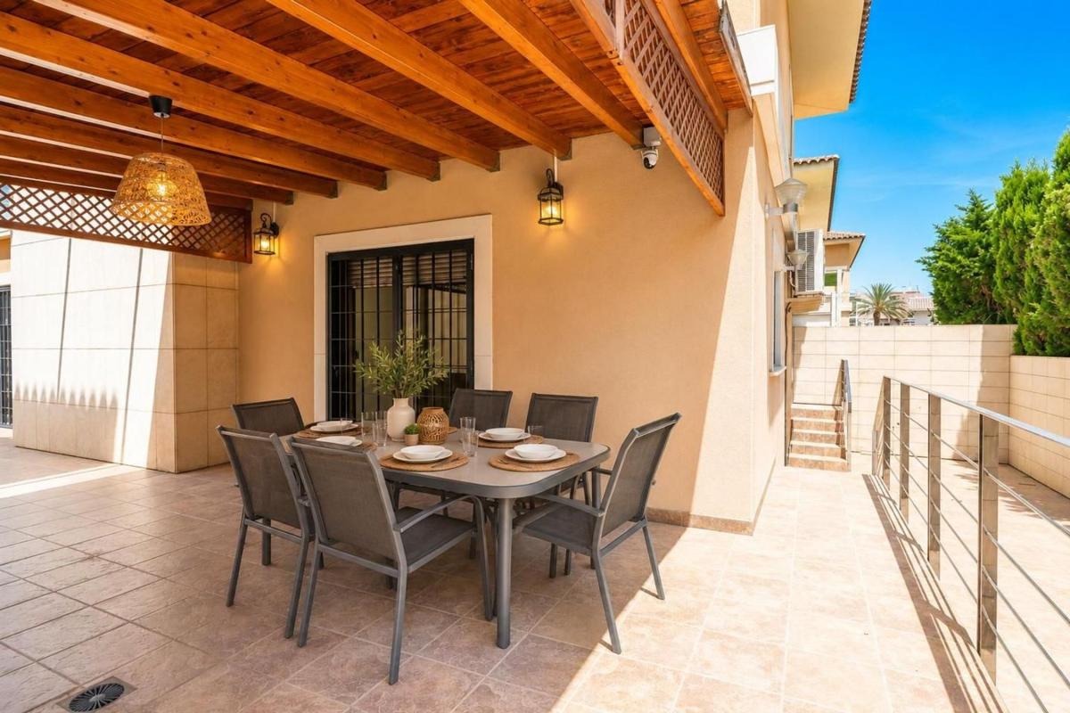 Properties for sale and rent in Spain photo 5