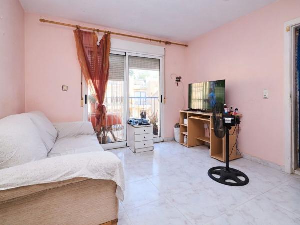 Independent chalet for sale in Casa o chalet en Calle Marisa Ruso López, La Siesta - El Salado - Torreta, Torrevieja, Torrevieja
thumbnail 1