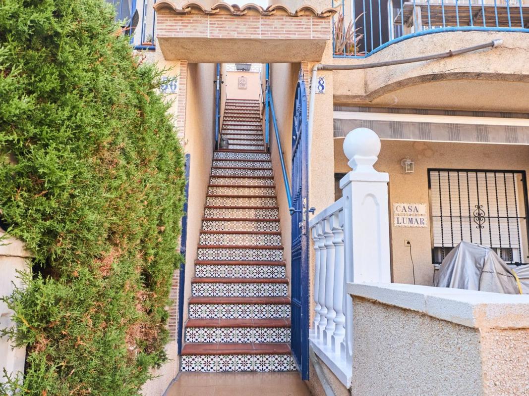 Sale of independent chalet in Casa o chalet en Calle Marisa Ruso López, La Siesta - El Salado - Torreta, Torrevieja, Torrevieja
 photo 5