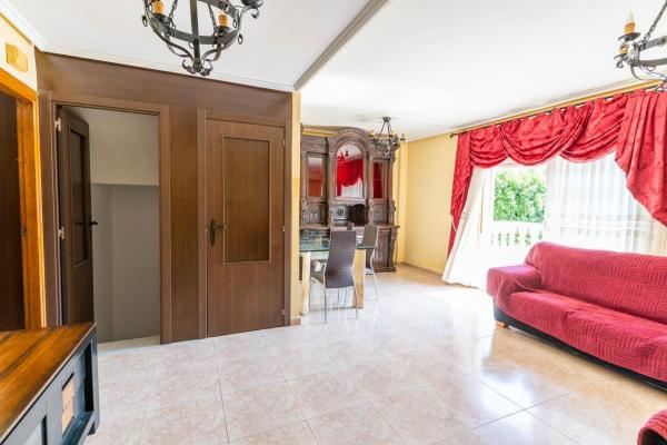 Chalet adosado en Calle Logroño, Centro, Santa Pola photo 4