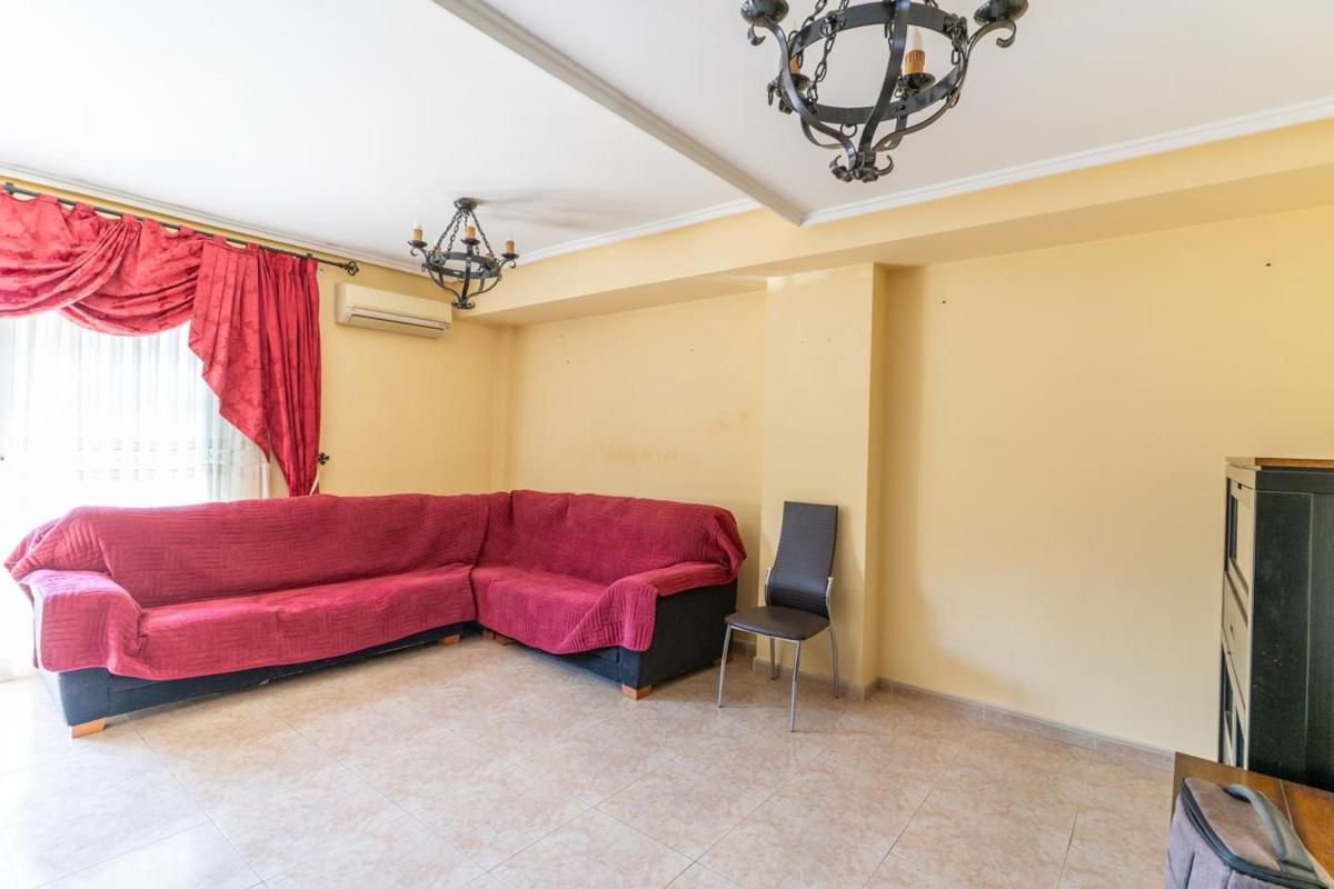 Продажа таунхауса в Chalet adosado en Calle Logroño, Centro, Santa Pola , Санта Пола photo 5