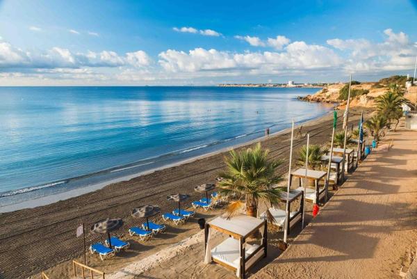 Sale of flat in Piso en Punta Prima, Torrevieja, Torrevieja
photo 1