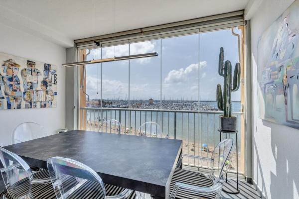 Venta de piso en Piso en Calle Guardamar, El Acequión, Torrevieja, Torrevieja
thumbnail 2