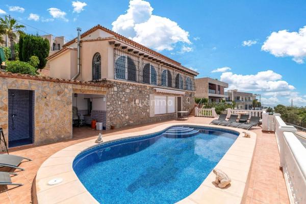 Casa o chalet independiente en Zona Sierra Helada, Benidorm photo 1