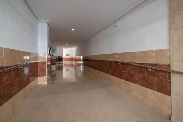 Venta de piso en Piso en Centro - Muelle Pesquero, Torrevieja, Torrevieja
thumbnail 2