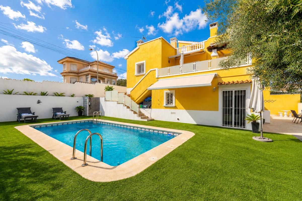 Propiedades en venta y alquiler en España photo 2