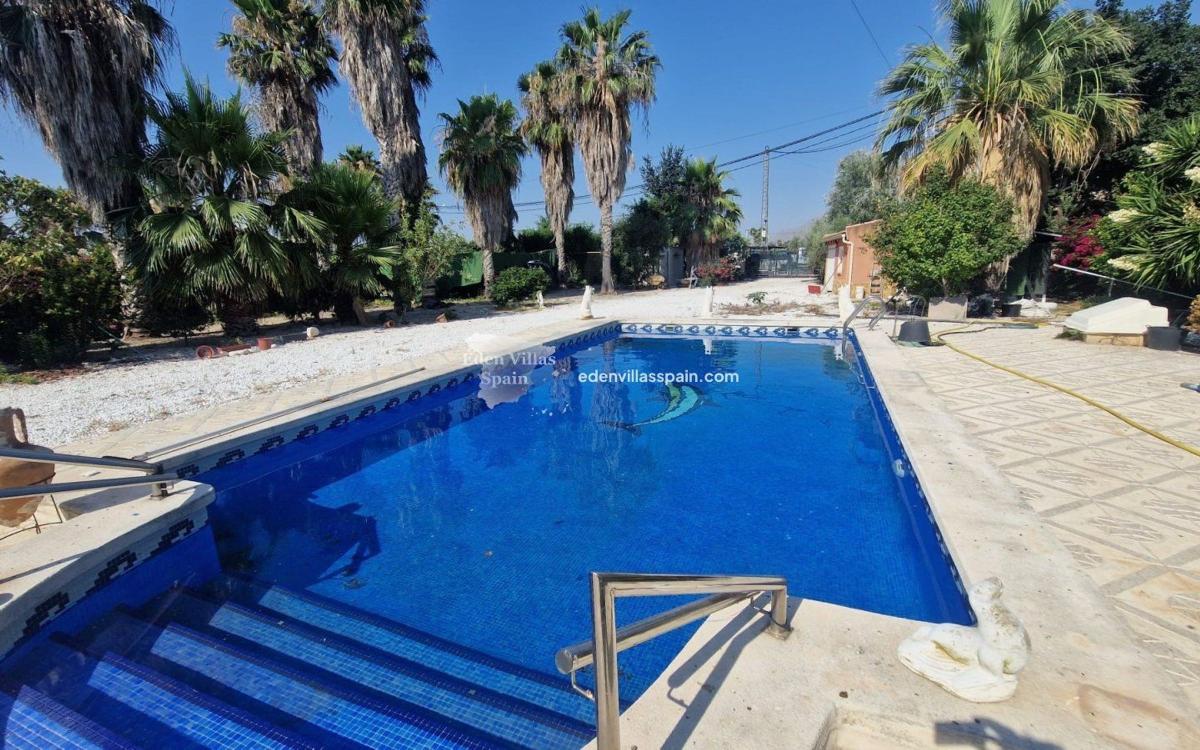 Propiedades en venta y alquiler en España photo 2