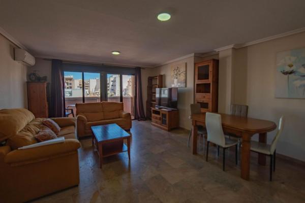Sale of flat in Piso en Puerto Deportivo, Torrevieja, Torrevieja
photo 1