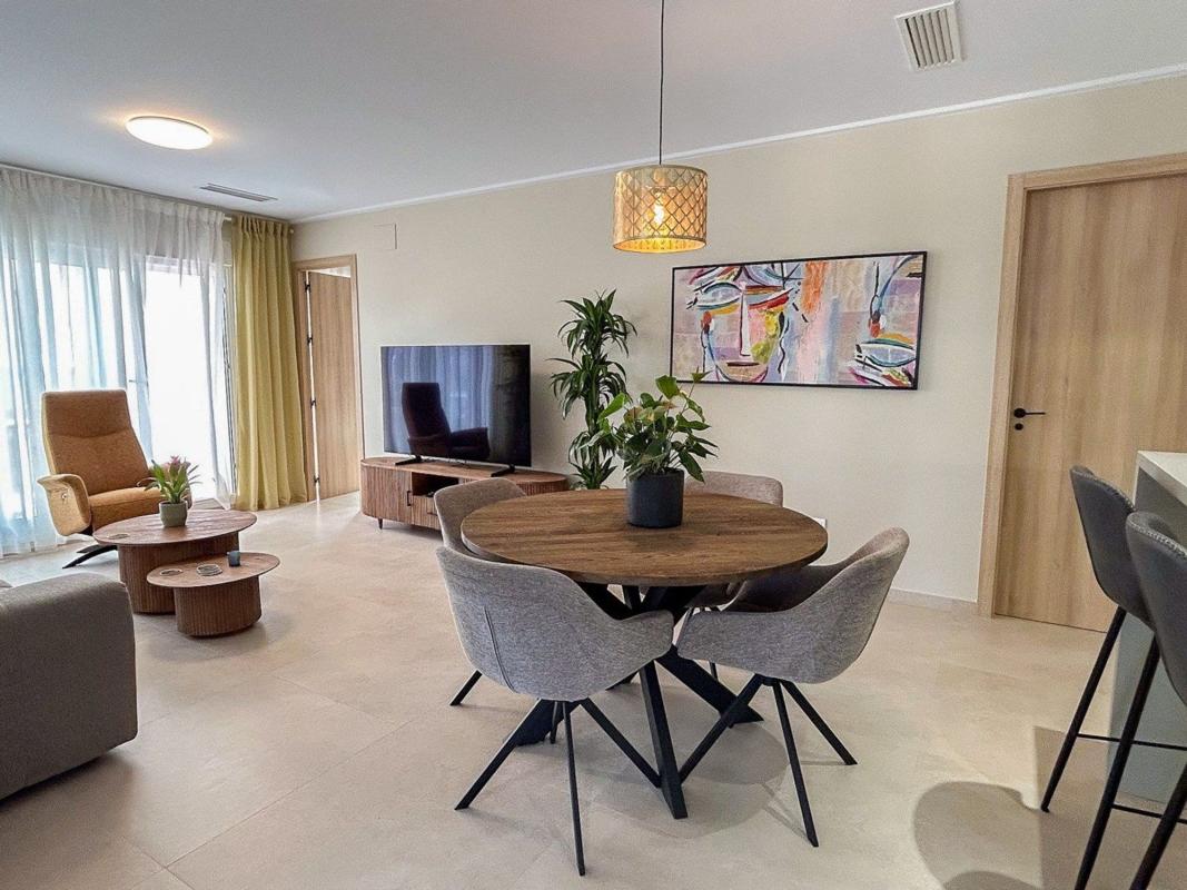 Продажа квартиры на Piso en Plaza el Xiprer, Urbanizaciones, Guardamar del Segura, Гуардамар-дель-Сегура
photo 4