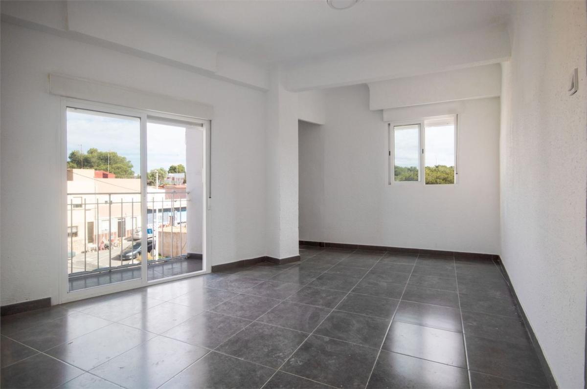 Sprzedaż mieszkania w Piso en Calle Felip II, Centro, Santa Pola, Santa Pola
photo 1