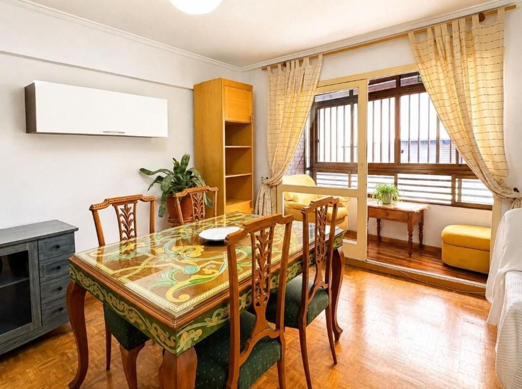 Venta de piso en Piso en Calle Poeta Quintana, Mercado, Alicante / Alacant, Alicante / Alacant
photo 3