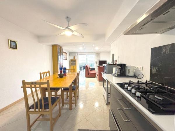Sprzedaż mieszkania w Piso en Calle Mare de Déu del Carmen, 18, Calas de Santiago Bernabeu, Santa Pola, Santa Pola
photo 1