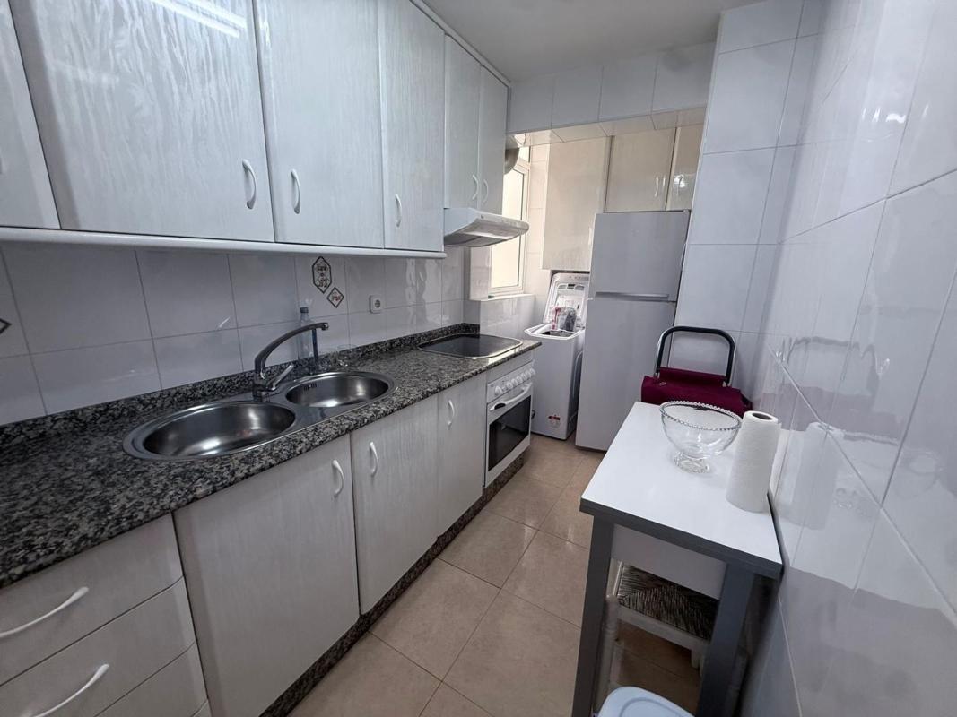 Venta de piso en Piso en Plà del Bon Repòs-La Goteta, Alicante / Alacant, Alicante / Alacant
photo 1