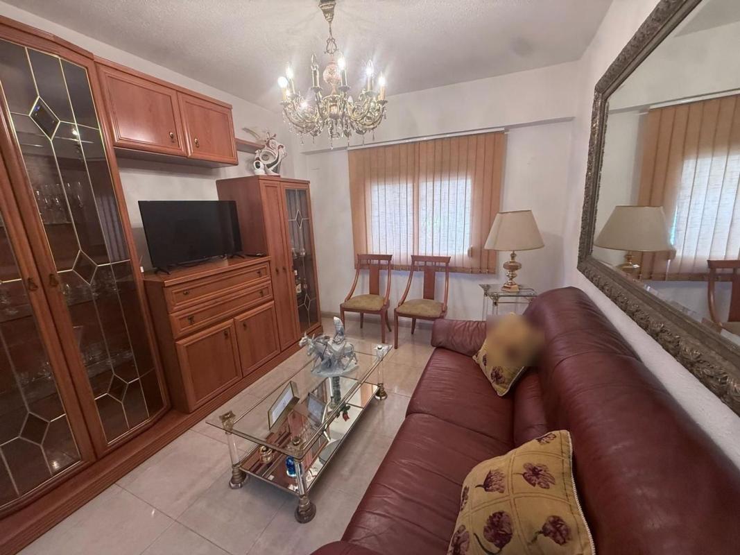 Venta de piso en Piso en Plà del Bon Repòs-La Goteta, Alicante / Alacant, Alicante / Alacant
photo 2
