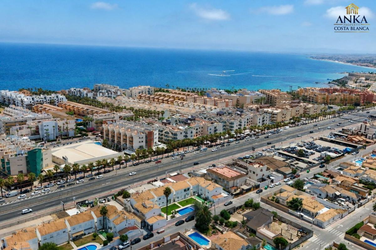 Sprzedaż mieszkania w Piso en Isla Cabrera-regia, 43, La Regia, Orihuela, Orihuela
 photo 2