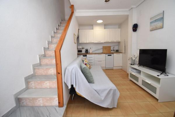 Chalet adosado en Calle Monòver, Gran Playa, Santa Pola photo 4