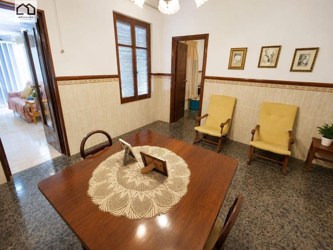 Properties for sale and rent in Spain photo 4