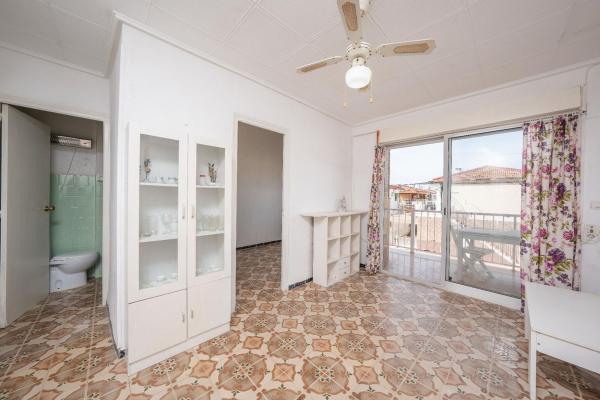 Sprzedaż mieszkania w Piso en Calle Elda, Tamarit - Playa Lissa, Santa Pola, Santa Pola
photo 1