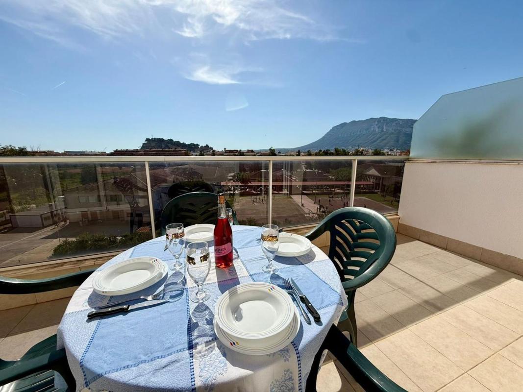 Sprzedaż poddasza w  Ático en Centro Urbano, Denia, Dénia photo 4