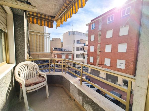 Sprzedaż mieszkania w Piso en Calle Dean Llopez, 77, Playa Levante, Santa Pola, Santa Pola
photo 1