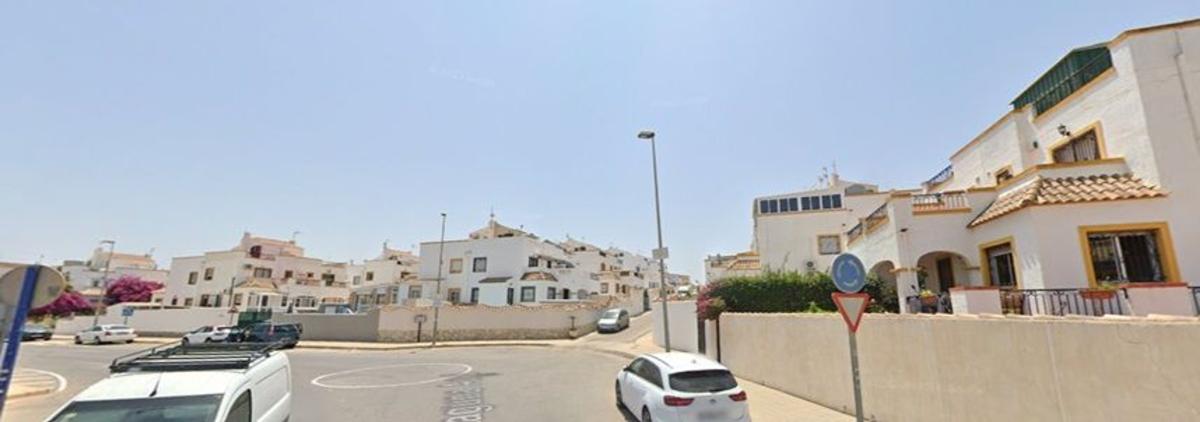 Properties for sale and rent in Spain photo 2