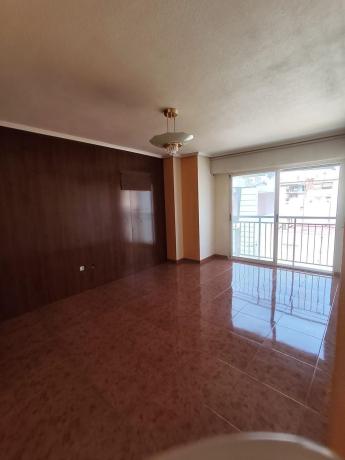 Sprzedaż mieszkania w Piso en Calle Angel, Centro, Santa Pola, Santa Pola
photo 1