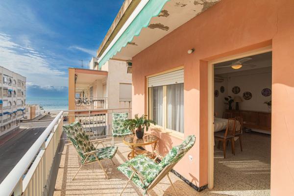 Sprzedaż mieszkania w Piso en Calle Enrique Pire Solís, 9, Tamarit - Playa Lissa, Santa Pola, Santa Pola
photo 1