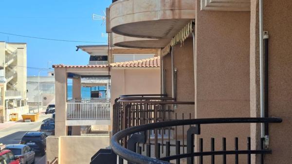 Sprzedaż mieszkania w Piso en Calle Novelda, Tamarit - Playa Lissa, Santa Pola, Santa Pola
photo 1
