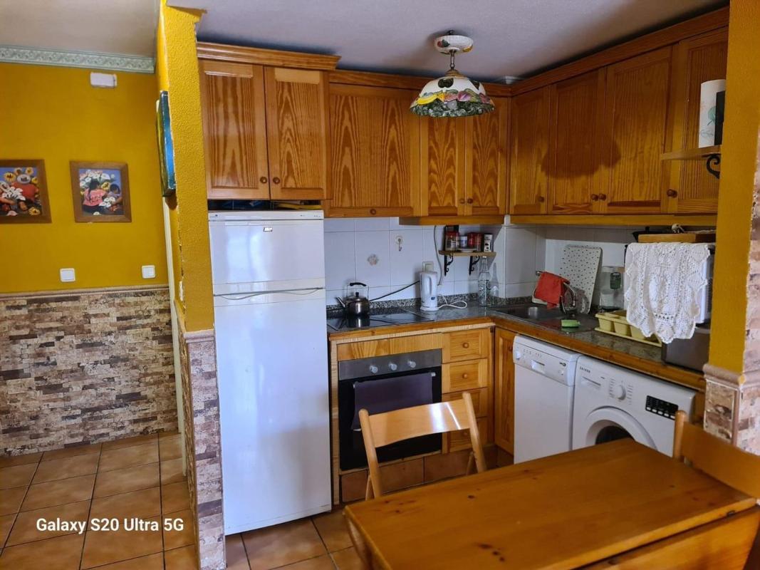 Venta de piso en Piso en Calle Beniajan, El Acequión, Torrevieja, Torrevieja
photo 4