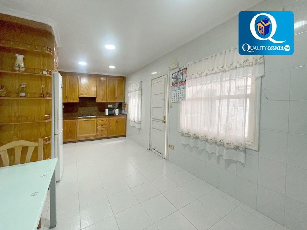 Venta de chalet independiente en Casa o chalet en Centro, Santa Pola, Santa Pola
photo 4
