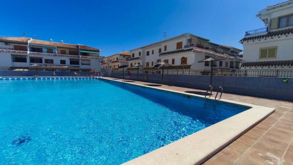 Sprzedaż mieszkania w Piso en Calle Cartagena, 54, Tamarit - Playa Lissa, Santa Pola, Santa Pola
thumbnail 1