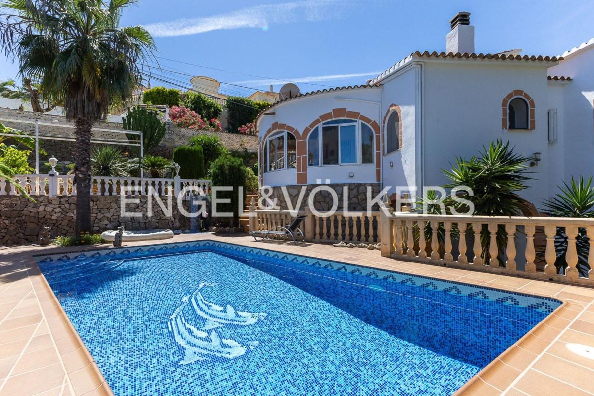 Propiedades en venta y alquiler en España photo 2