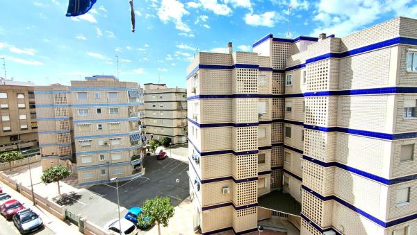 Sprzedaż mieszkania w Piso en Calle Castaños, 17, Playa Levante, Santa Pola, Santa Pola
thumbnail 1