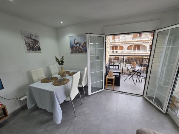 Sprzedaż mieszkania w Piso en Calle Ávila, Tamarit - Playa Lissa, Santa Pola, Santa Pola
photo 1