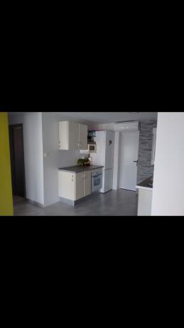 Sprzedaż mieszkania w Piso en Calle Elda, 15, Tamarit - Playa Lissa, Santa Pola, Santa Pola
thumbnail 1