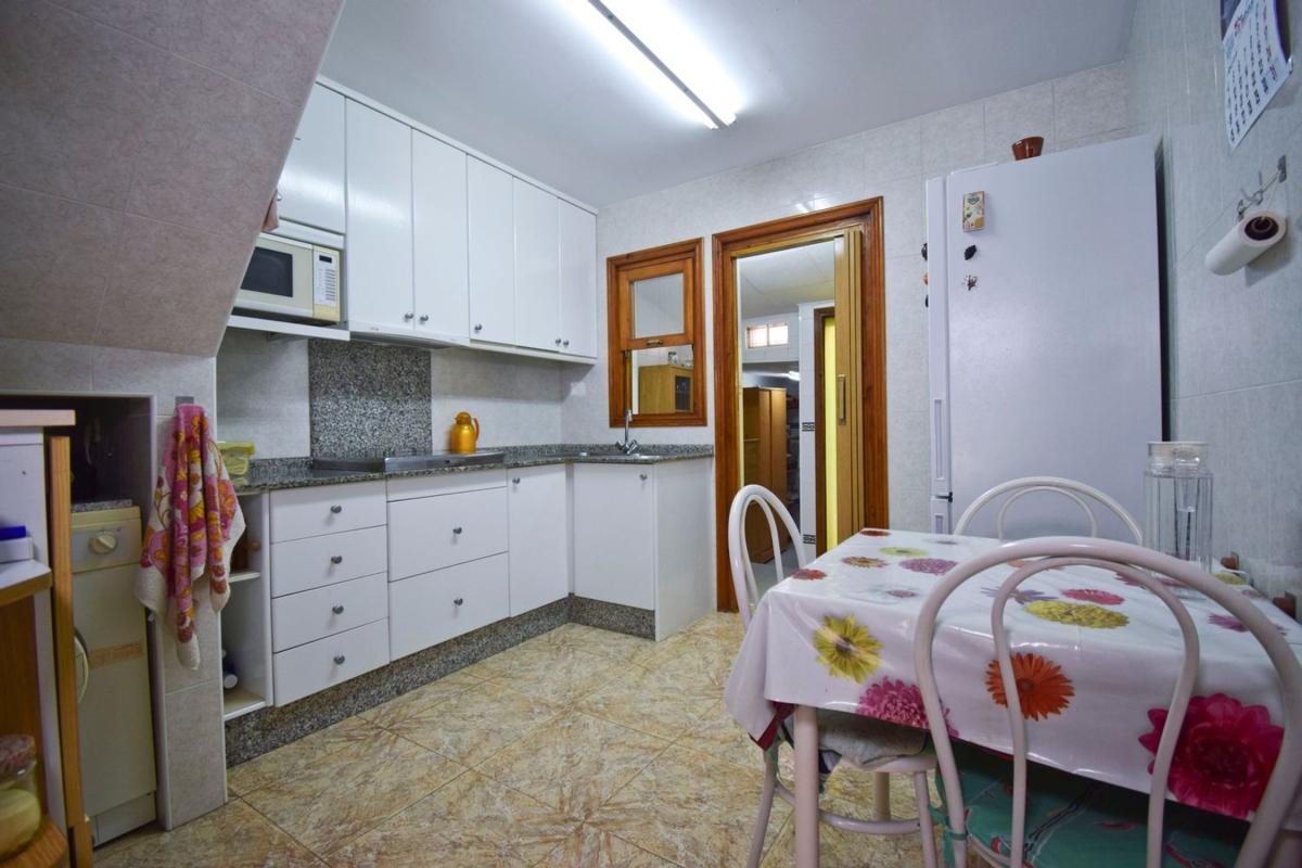 Sale of townhouse in  Chalet adosado en Albacete, 88, Gran Playa, Santa Pola , Santa Pola photo 4