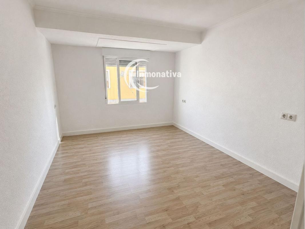 Venta de piso en Piso en Avenida Madrid, La Coca - La Nía - Vistahermosa, Aspe, Aspe
photo 5