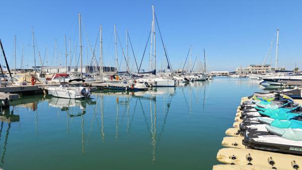 Продажа квартиры на Piso en Puerto, Santa Pola, Санта Пола
thumbnail 2