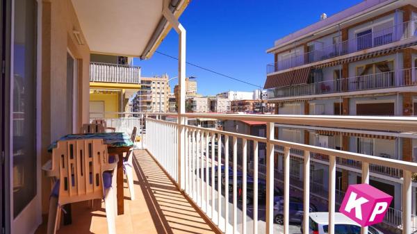 Продажа квартиры на Piso en Calle Alcoy, Tamarit - Playa Lissa, Santa Pola, Санта Пола
thumbnail 2