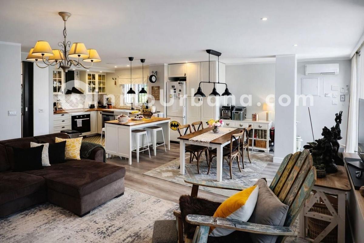 Properties for sale and rent in Spain photo 5