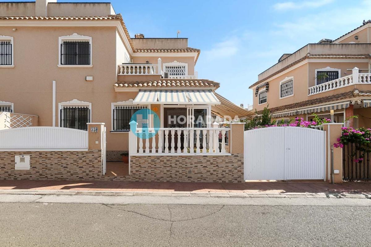 Propiedades en venta y alquiler en España photo 2
