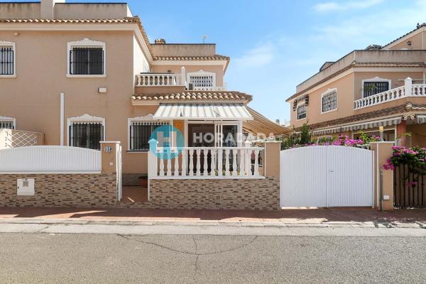 Chalet pareado en Calle Colón, 165, Torre de la Horadada, Pilar de la Horadada thumbnail 1