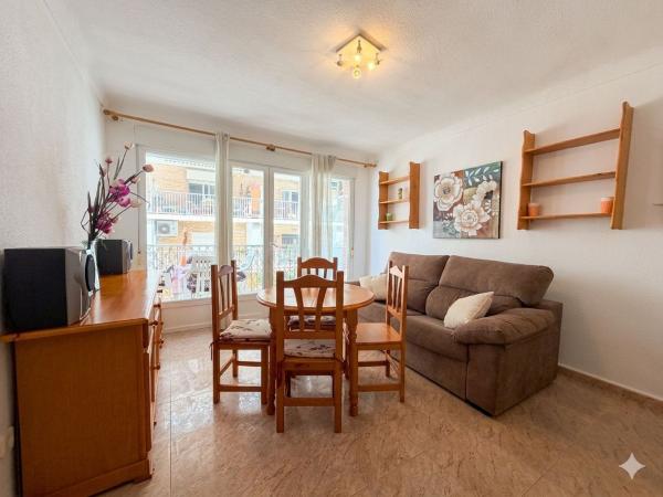 Venta de piso en Piso en Avenida Jesús Astondoa Santamaría, 9, Puerto, Santa Pola, Santa Pola
thumbnail 2