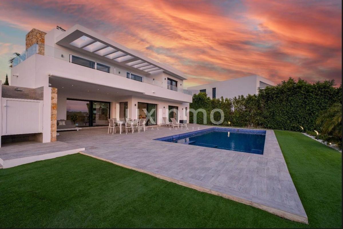 Propiedades en venta y alquiler en España photo 3