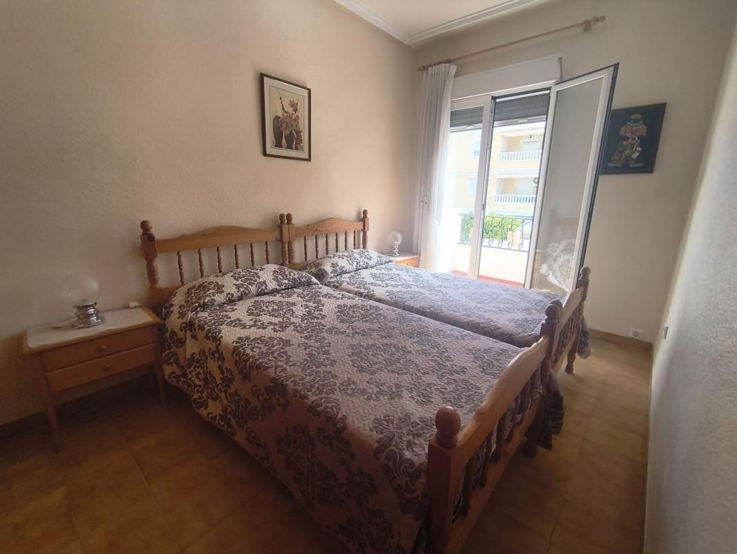 Sprzedaż szeregowego domku w Chalet adosado en Calle Almoradí, Gran Playa, Santa Pola , Santa Pola photo 5