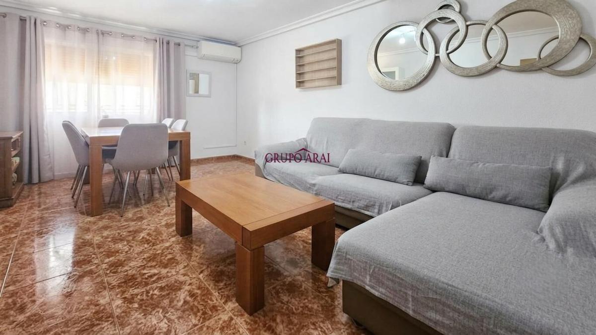 Venta de piso en Piso en Calle Doctor Claramunt, Virgen del Remedio - Parque lo Morant, Alicante / Alacant, Alicante / Alacant
photo 3