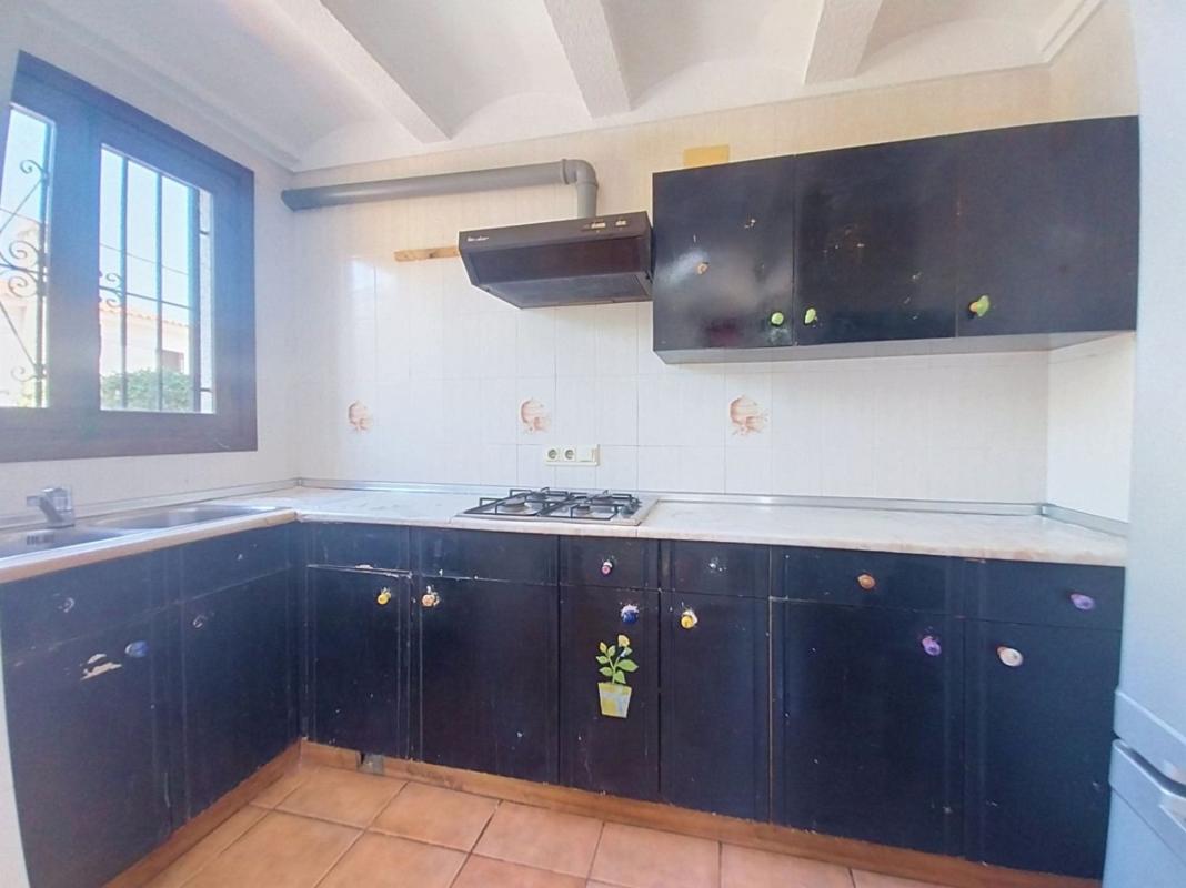 Properties for sale and rent in Spain photo 5