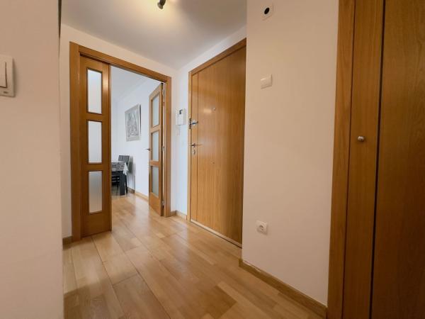 Venta de piso en Piso en CL Pintor Sorolla, 8, Centro, Santa Pola, Santa Pola
thumbnail 2