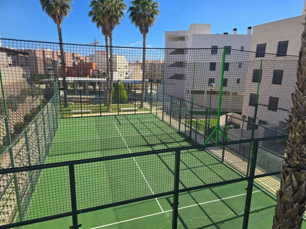 Venta de piso en Piso en Calle Pintor Sorolla, Centro, Santa Pola, Santa Pola
photo 5