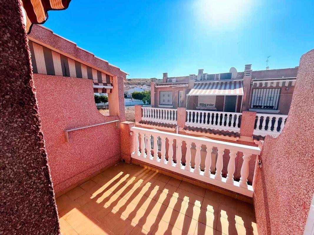 Venta de chalet adosado en  Chalet adosado en Centro, Santa Pola , Santa Pola photo 5